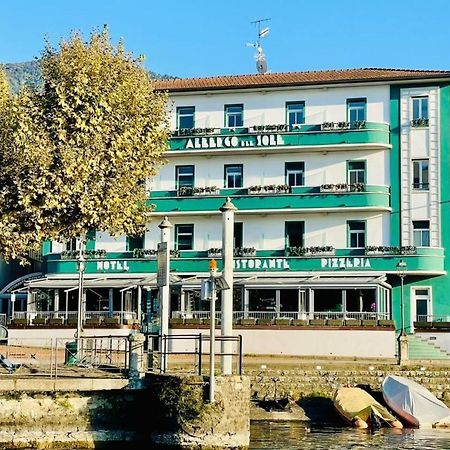 Albergo Del Sole Porto Valtravaglia Kültér fotó