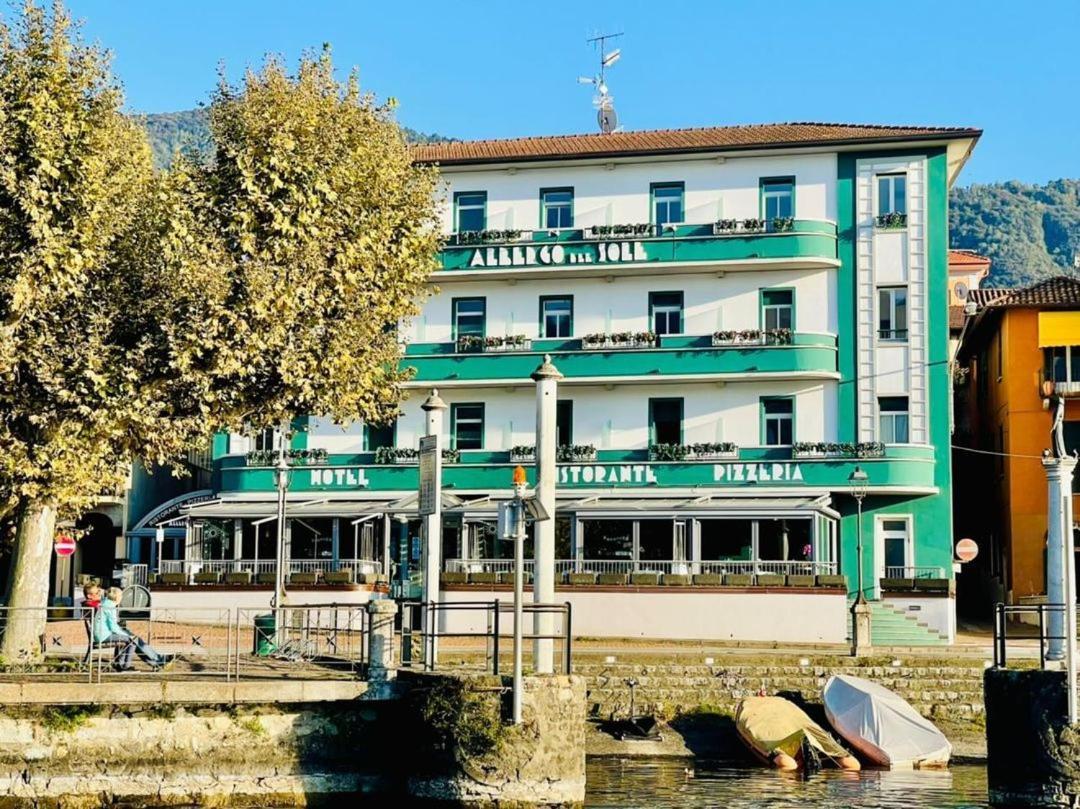 Albergo Del Sole Porto Valtravaglia Kültér fotó